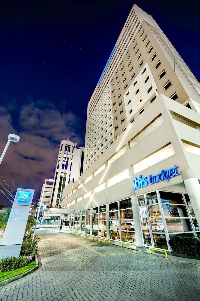 Отель Ibis Budget Porto Alegre - Supereconomico Экстерьер фото